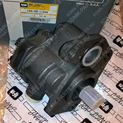 Насос KOMATSU D65E-12 14X-49-11600