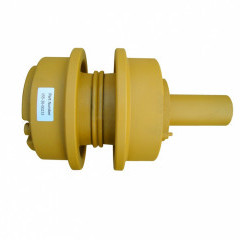 Каток поддерживающий 155-30-00233 KOMATSU D85A-21 155-30-00234 Каток поддерживающий 155-30-00233 KOMATSU D85A-21 155-30-00234