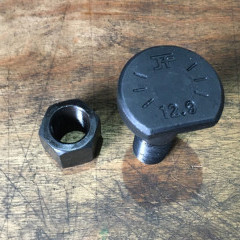 Болт и гайка сегмента SHANTUI SD-22 155-27-12181 155-27-12181 Болт и гайка сегмента SHANTUI SD-22 155-27-12181 155-27-12181