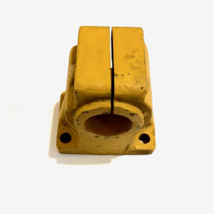 Кронштейн поддерживающего катка KOMATSU D155A-1 175-30-25184 Кронштейн поддерживающего катка KOMATSU D155A-1 175-30-25184