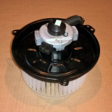 Мотор KOMATSU PC200-7 ND116340-7030